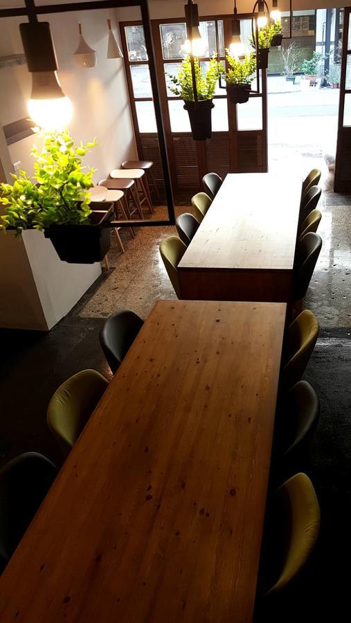 Phoenix Hostel Hualien Exterior foto