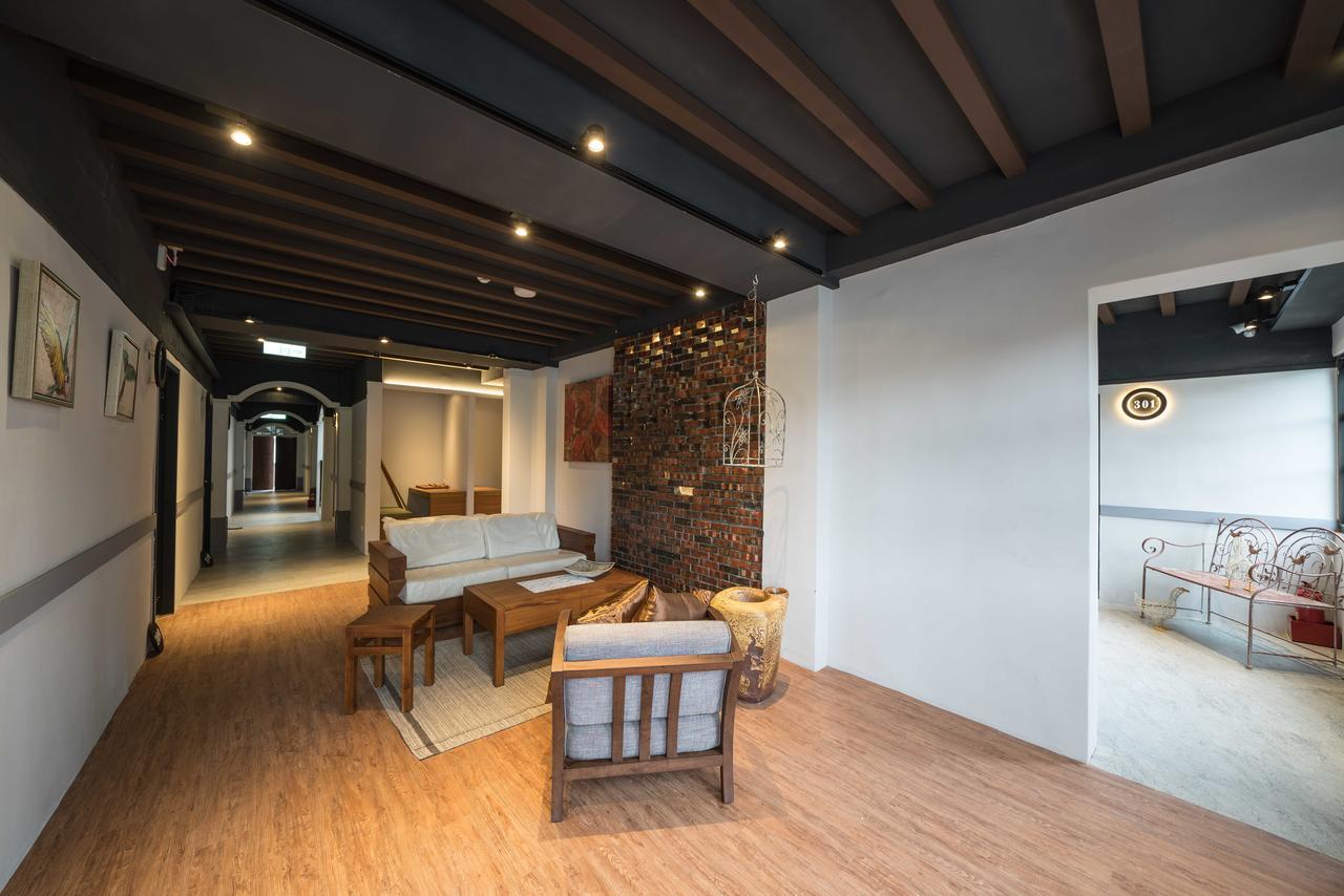Phoenix Hostel Hualien Exterior foto