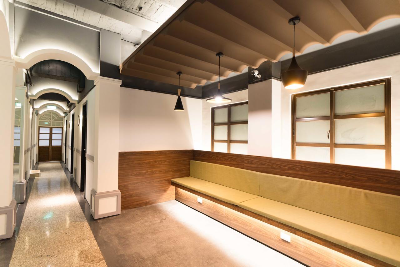 Phoenix Hostel Hualien Exterior foto